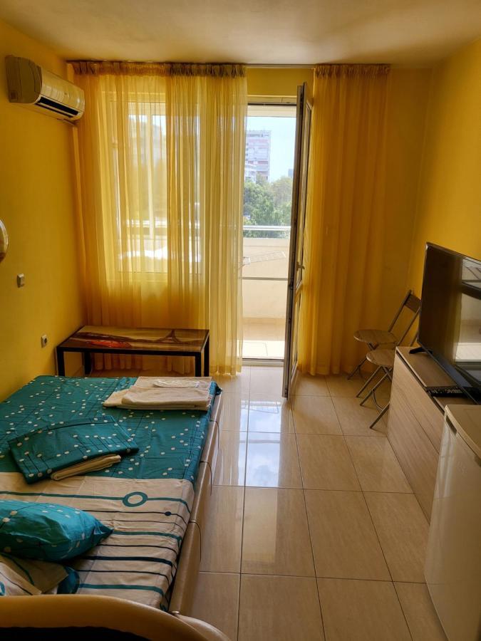 Apartamenti Ivaia Lejlighed Varna Eksteriør billede